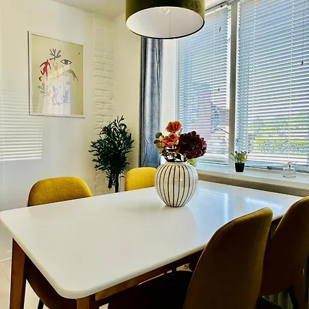 5 Min Walk To Lego House-2 Bedrooms Cozy With Garden ビルン