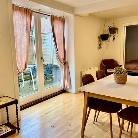 5 Min Walk To Lego House-2 Bedrooms Cozy With Garden